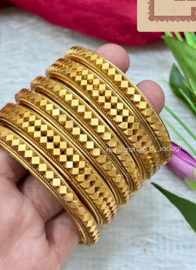 Plain ashtapailu bangles 6pc