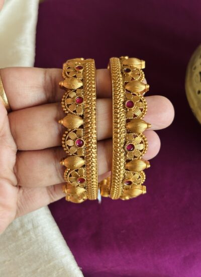 Antique pichudi bangles 2pc