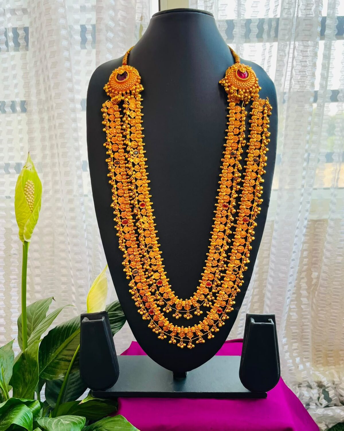 Double layered Kolhapuri saaj 2