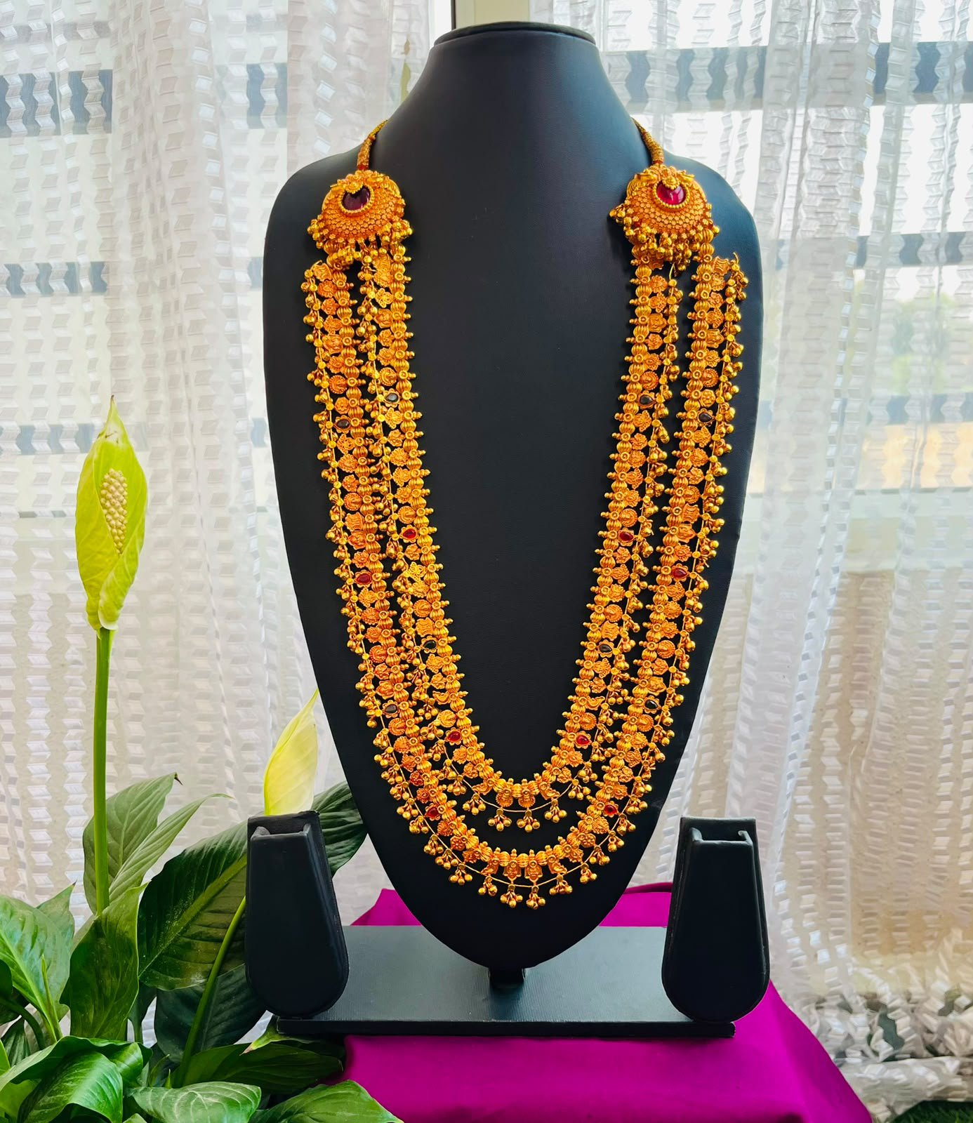 Double layered Kolhapuri saaj 2