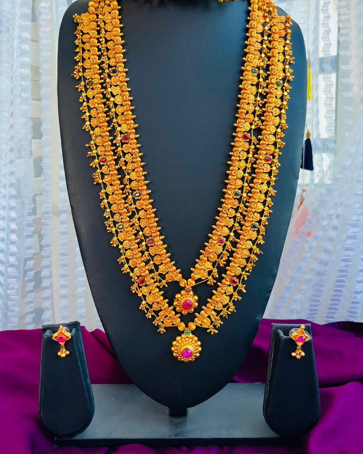 Double layered Kolhapuri saaj 1