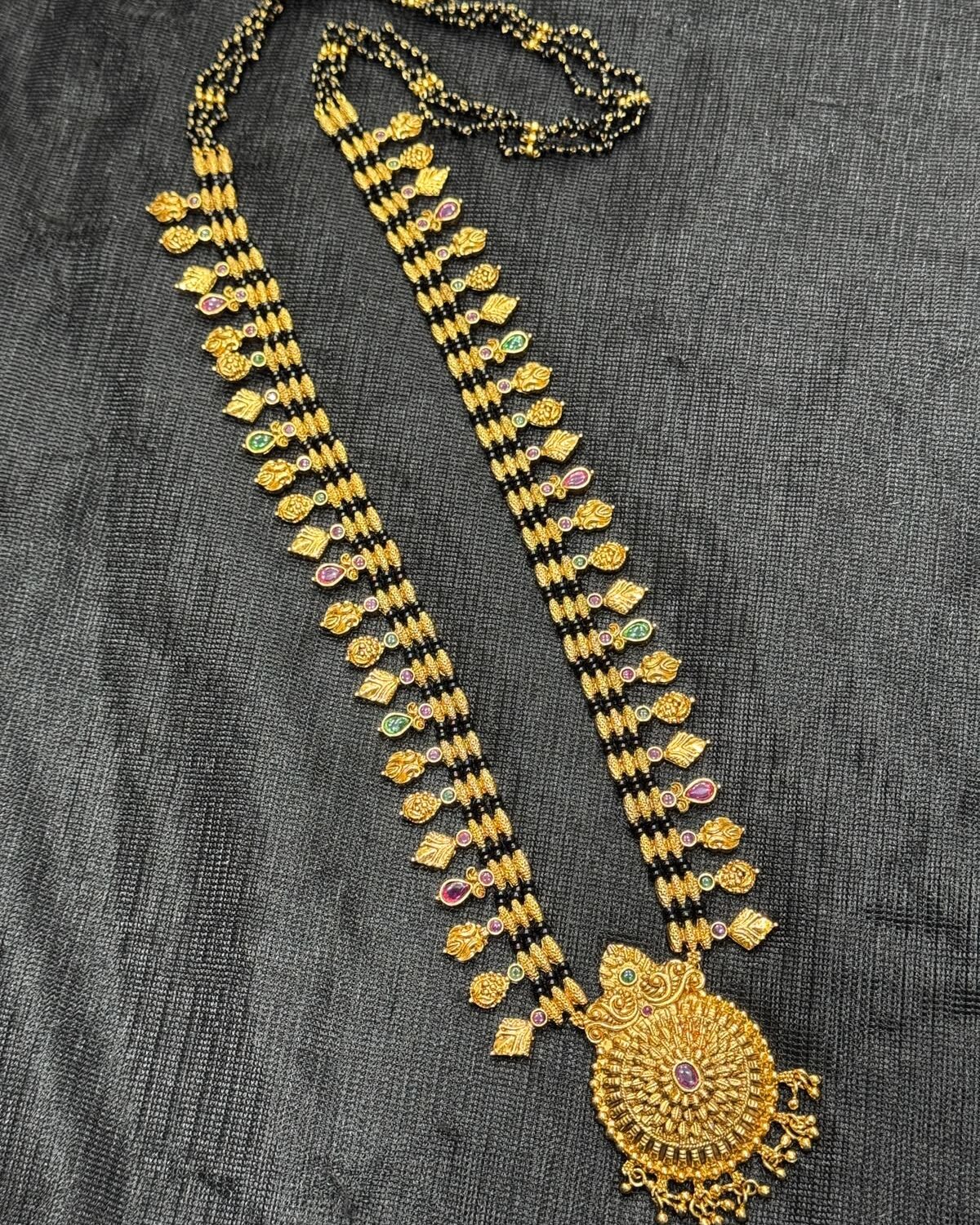 Antique Kolhapuri mangalsutra