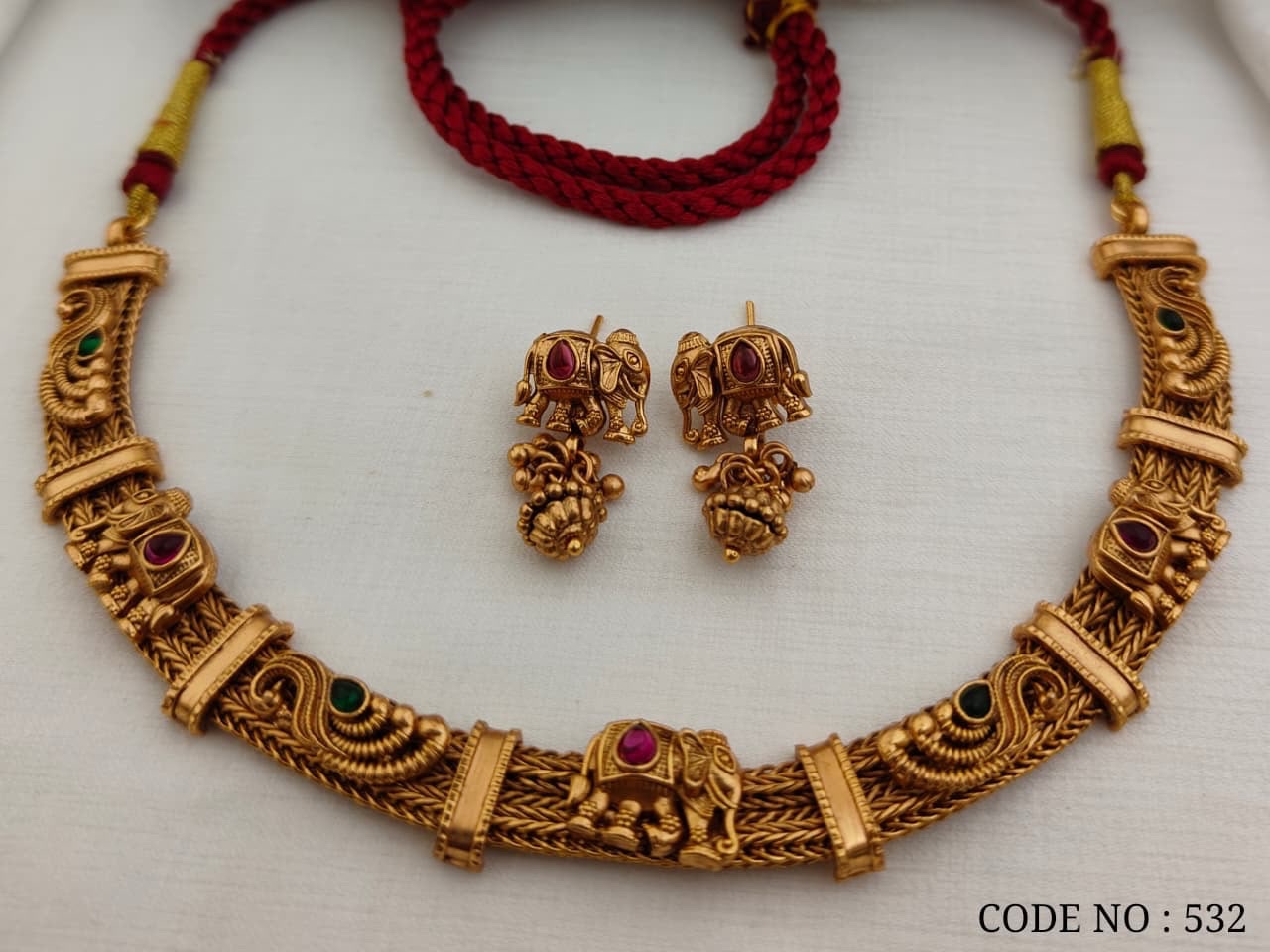 Antique necklace 1