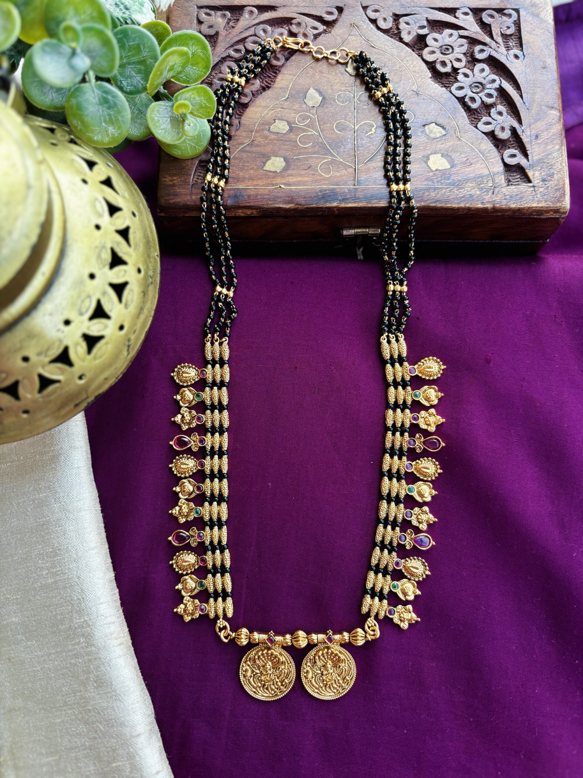 Antique Kolhapuri mangalsutra