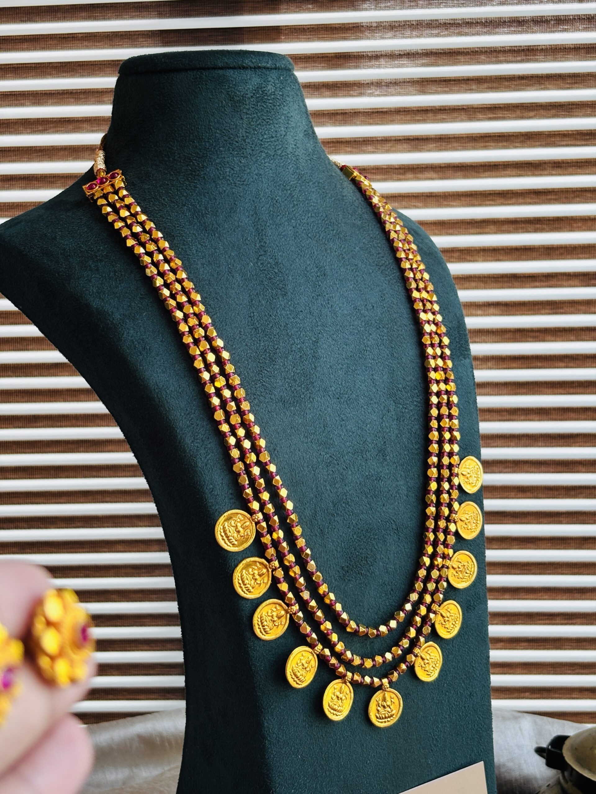 Ashta-Laxmi necklace with earrings